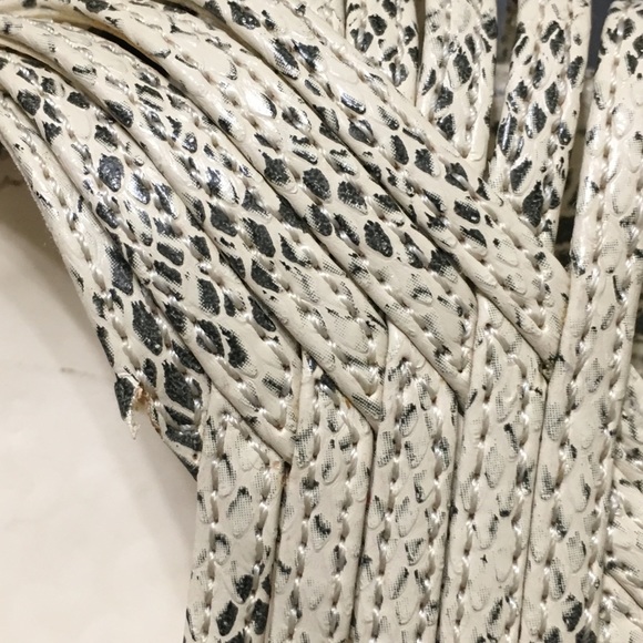 Lauren Ralph Heel - Picture 5 of 6